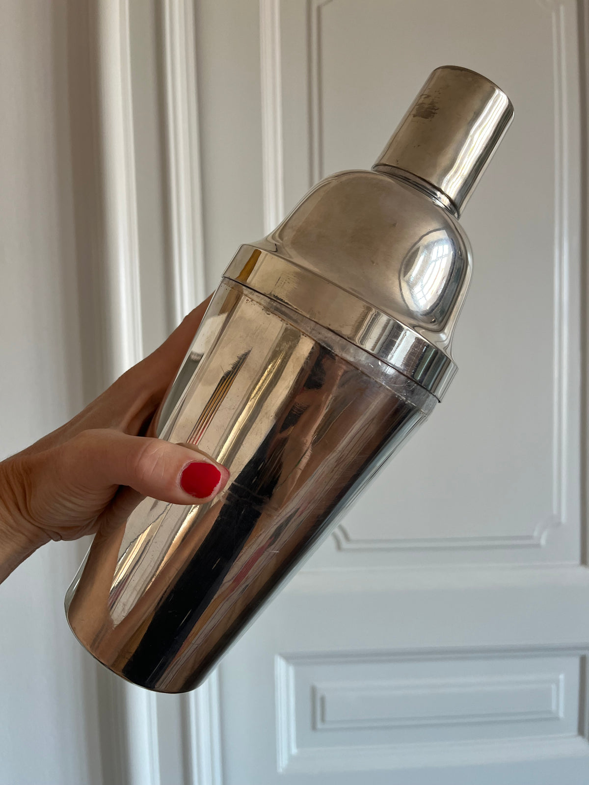 Vintage shaker