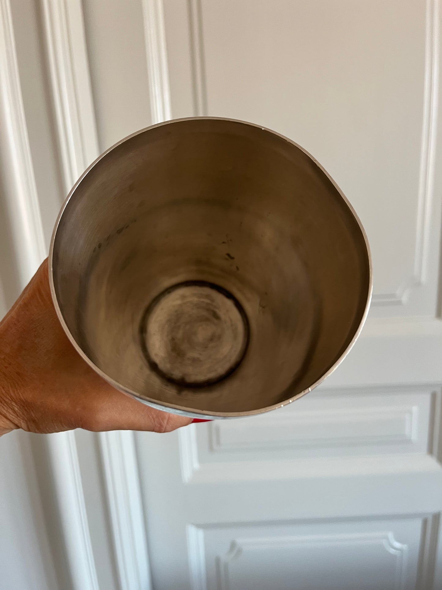 Vintage shaker