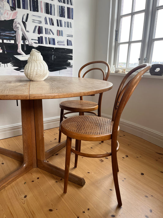 Vintage bistrostol / caféstol med fransk flet – Thonet No. 18 type