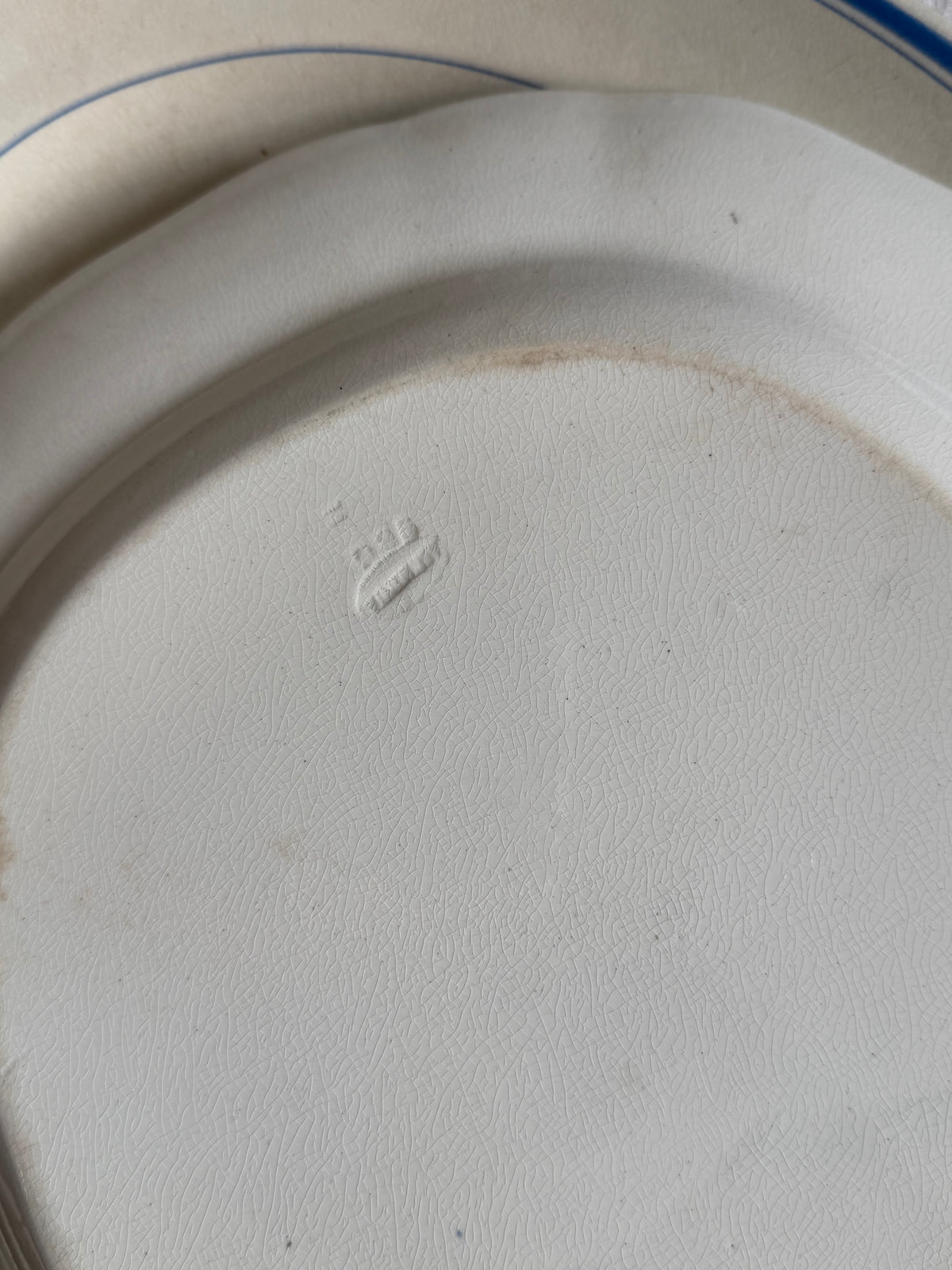 Hvidt serveringsfad fra Aluminia