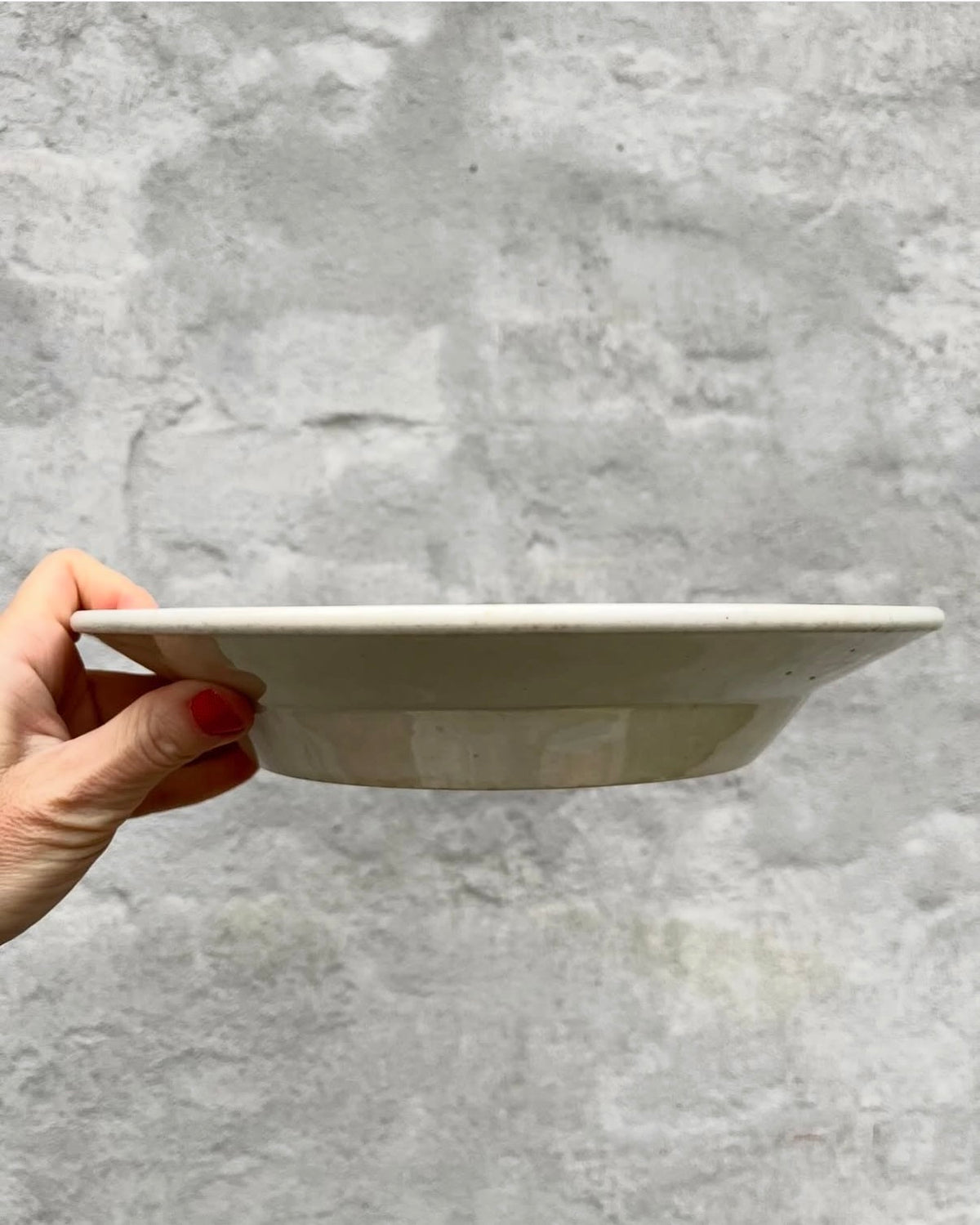 Smukt rillet fad