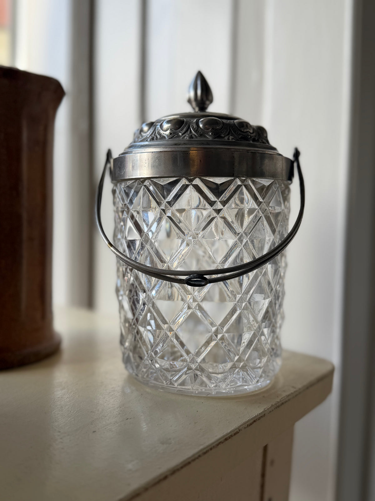 Vintage isterningspand af glas og metal