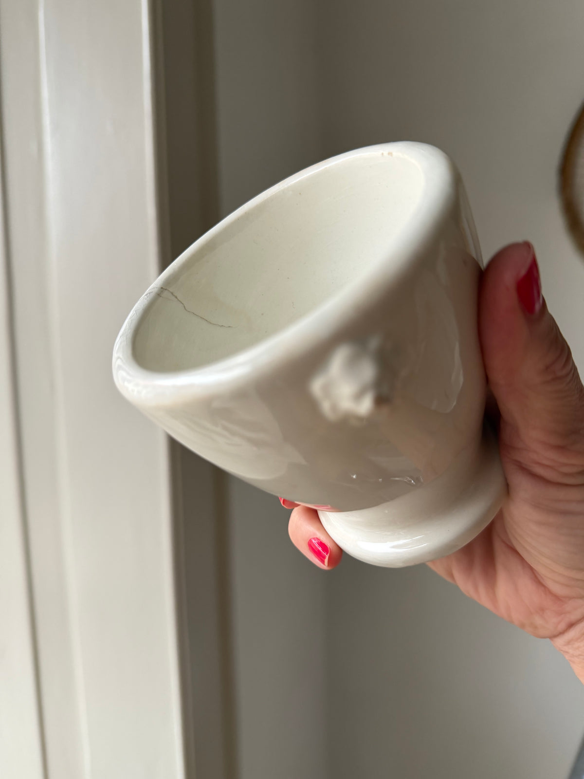 Antik fransk kop af jernporcelæn