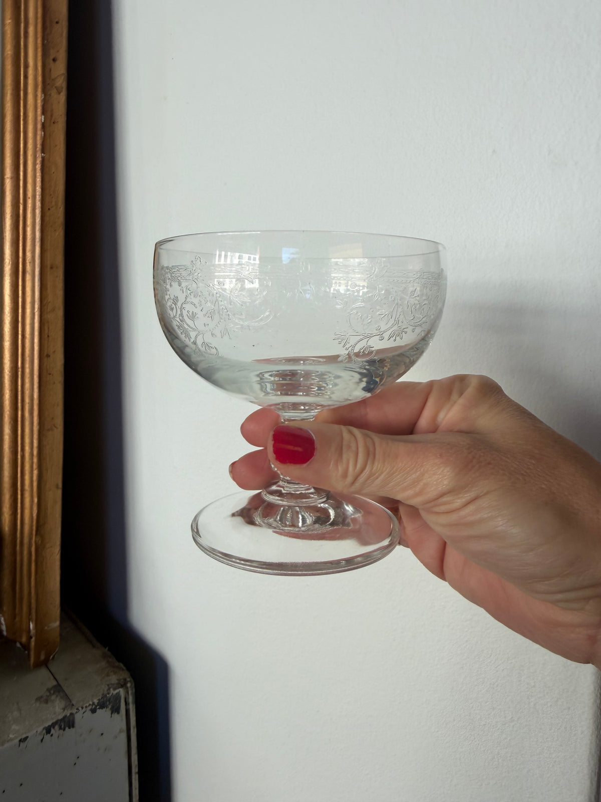 Franske vintage champagneskåle med ætset mønster