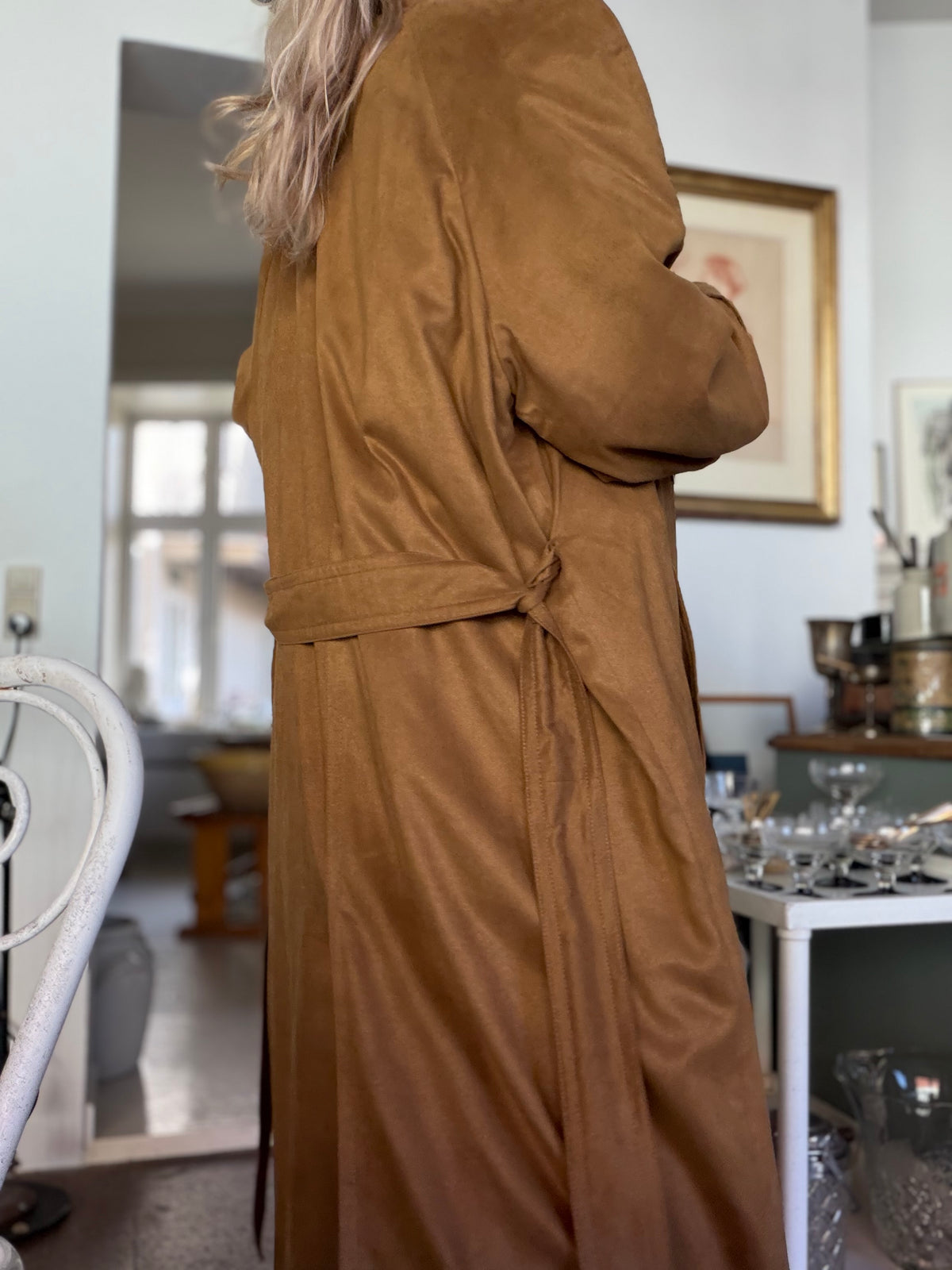 Vintage trenchcoat i cognacfarvet faux suede