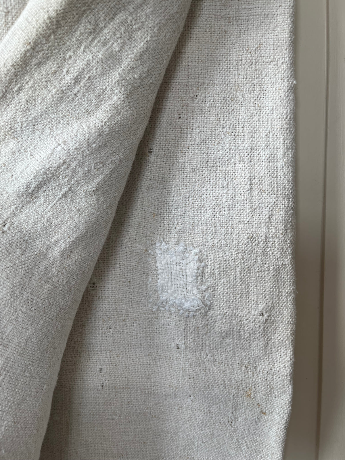 Fransk vintage hørdug med initialer