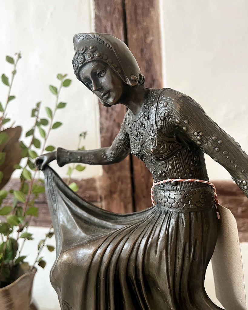 Joé Descomps, bronzefigur