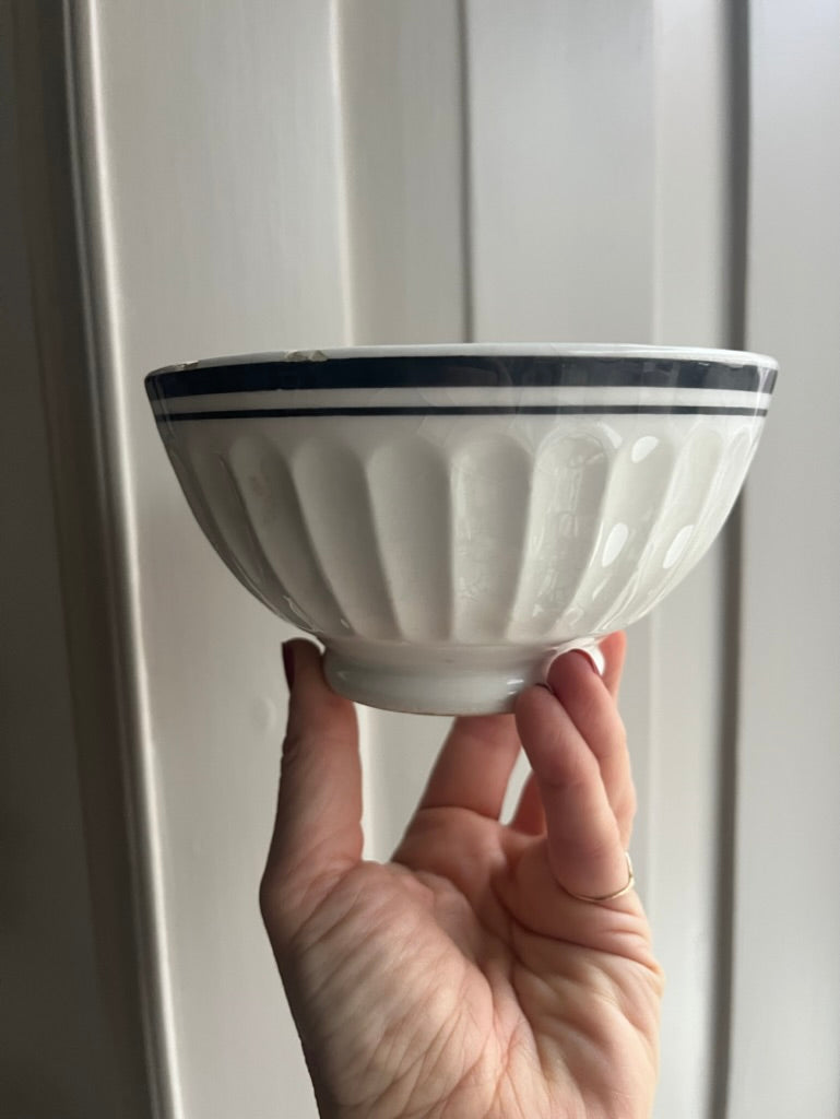 Smukke franske kaffeskåle