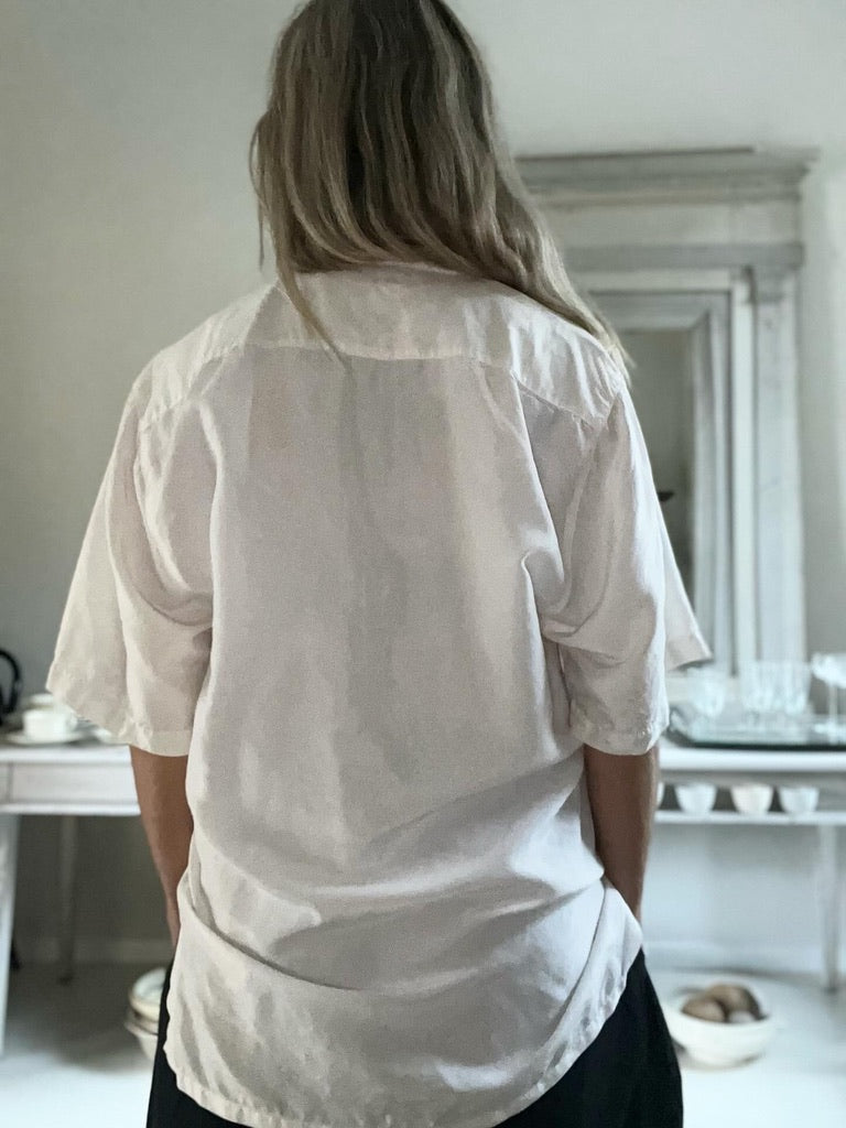 Smuk, enkel vintage skjorte fra Paris