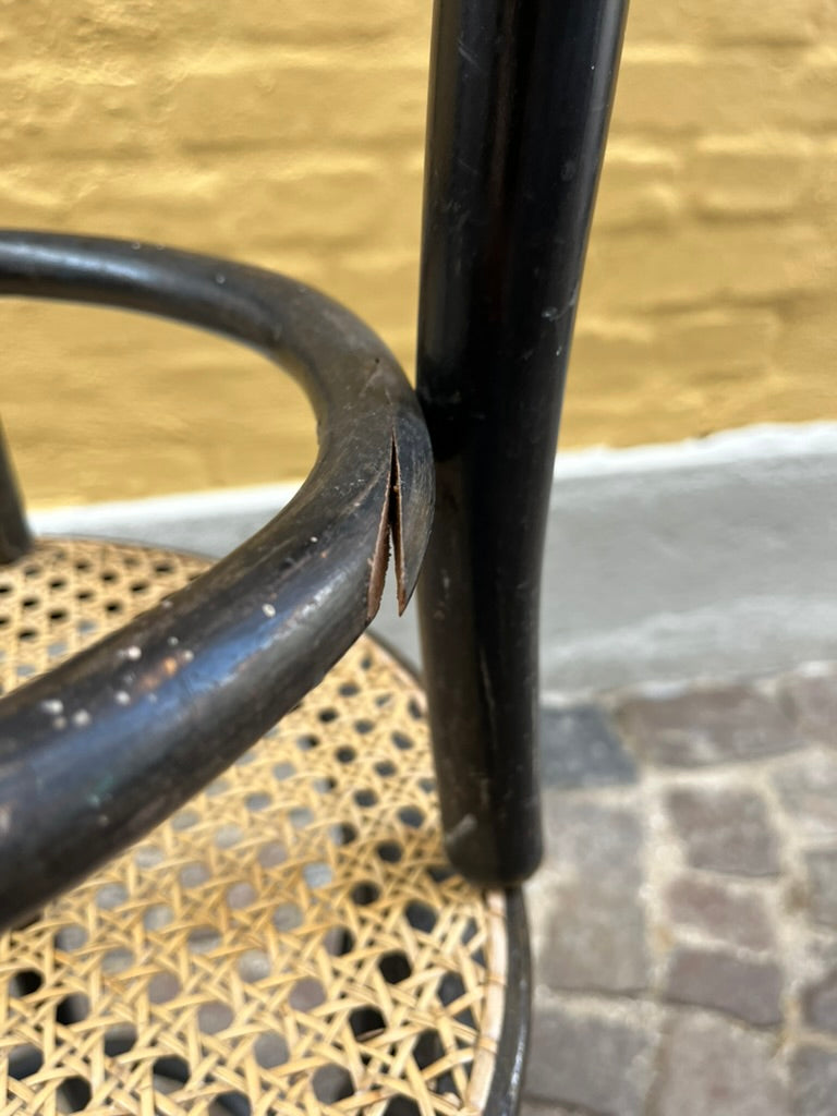 Thonet skamler